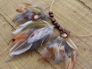 collier plumes naturelles